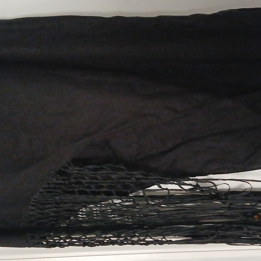 Black Shrit
